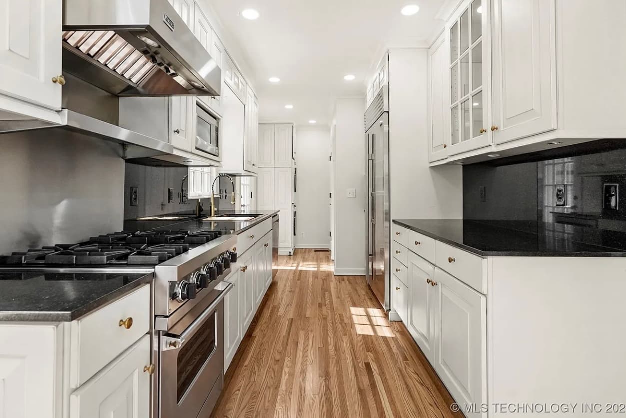 A finished Premier kitchen cabinet paint and remodel in the Tulsa metro